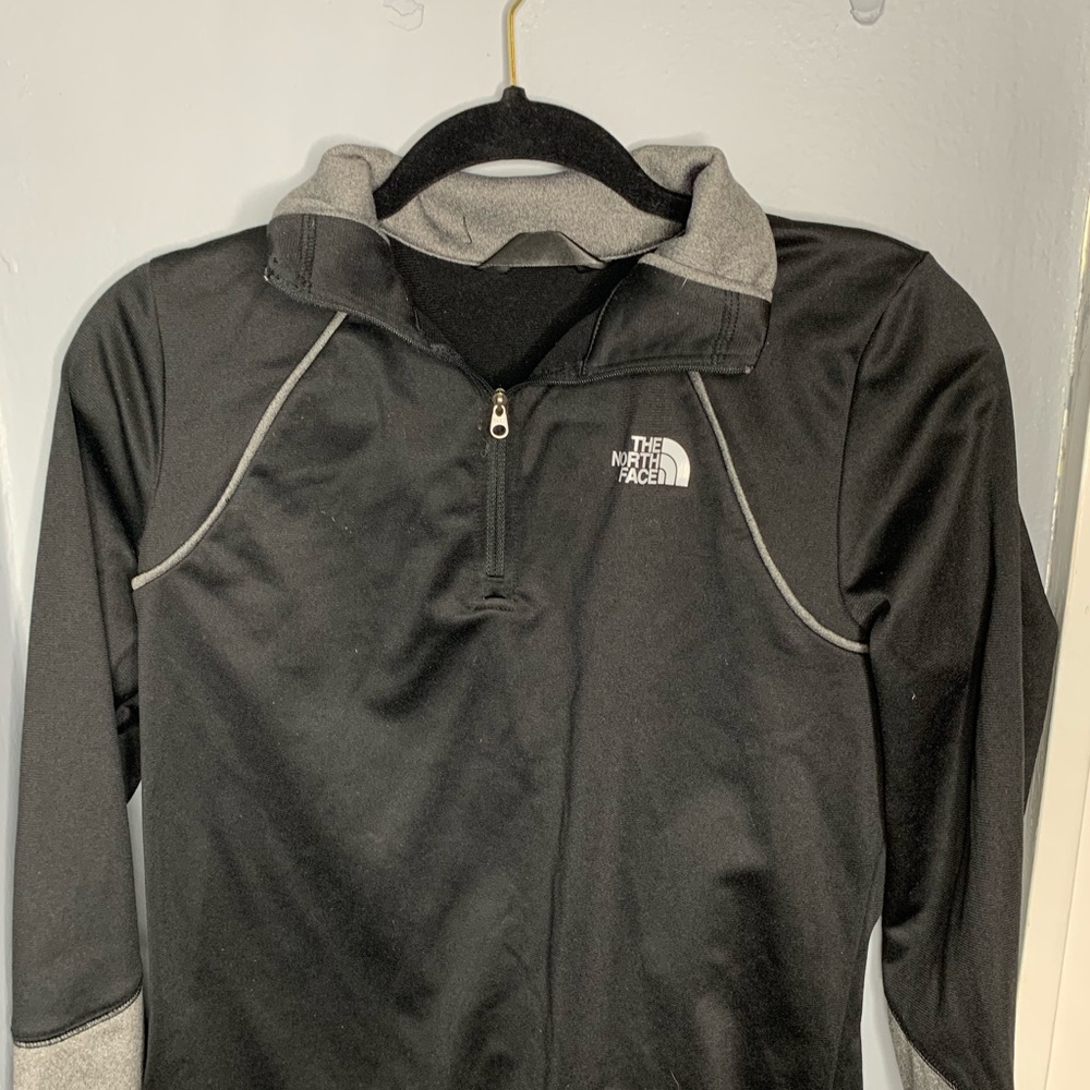 North Face quarter  zip